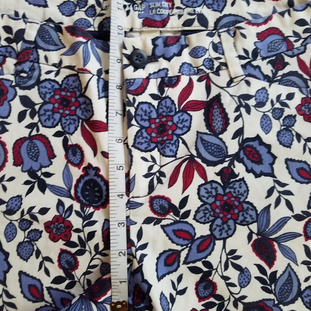 Gap Floral Slim City Khakis - Picture 3 of 10